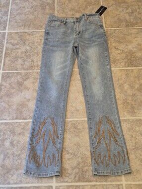 NWT Westfade Light Wash Embroidered Bootcut Stretch Jeans 28 Waist